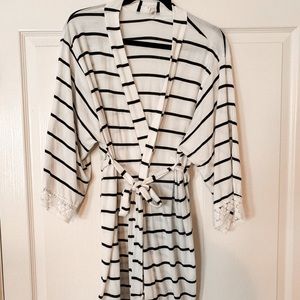 PinkBlush White Striped Lace Trim Maternity Robe